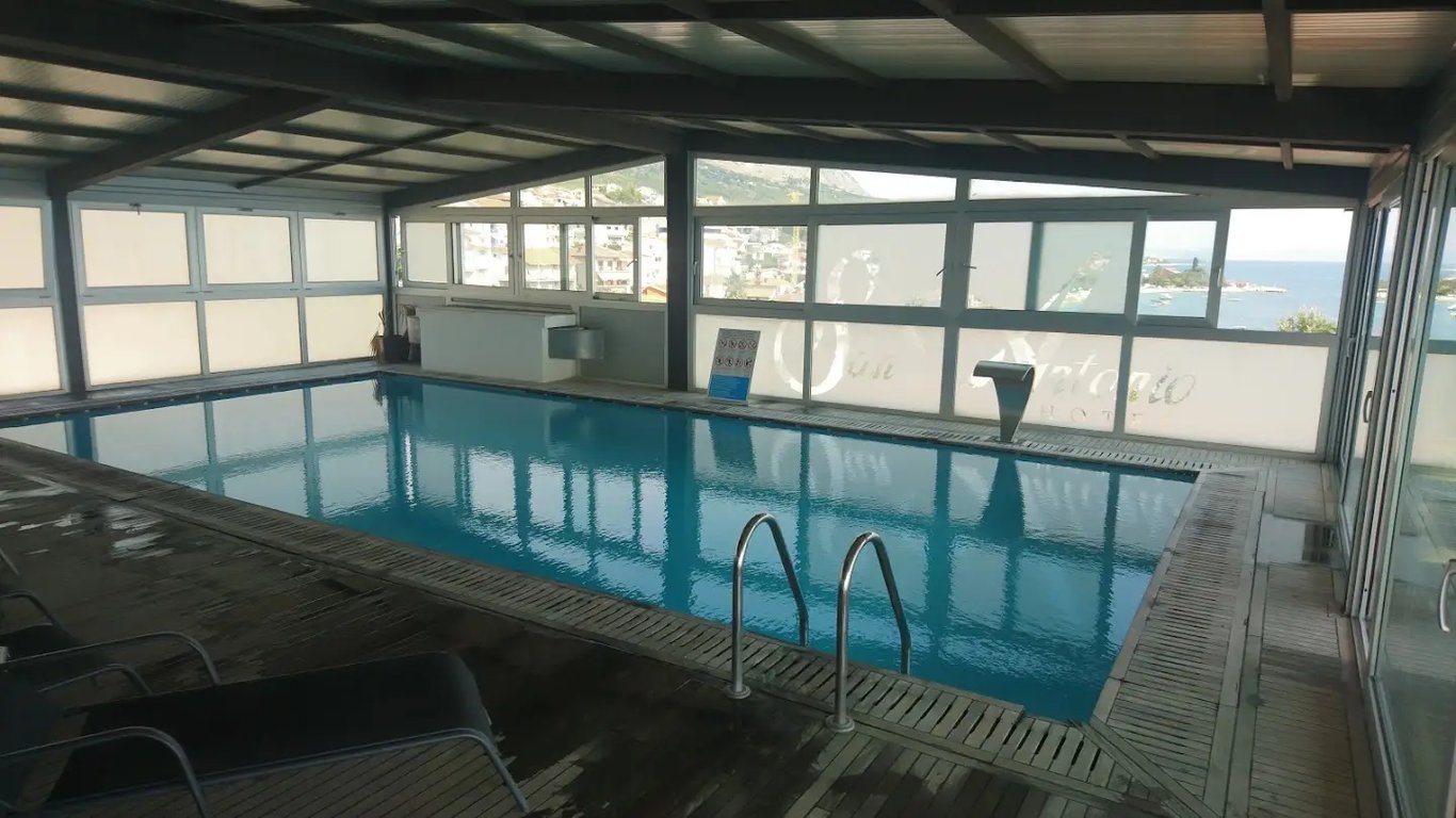 Beach Hotel Split