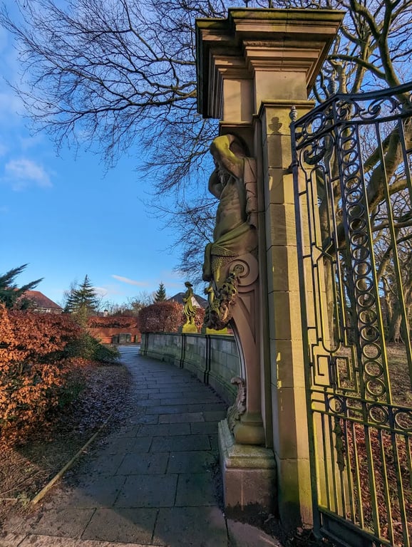 Calderstones Park