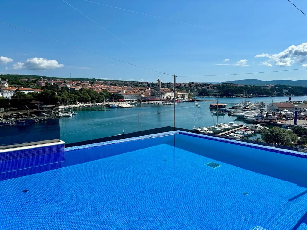 Hotel Maritime