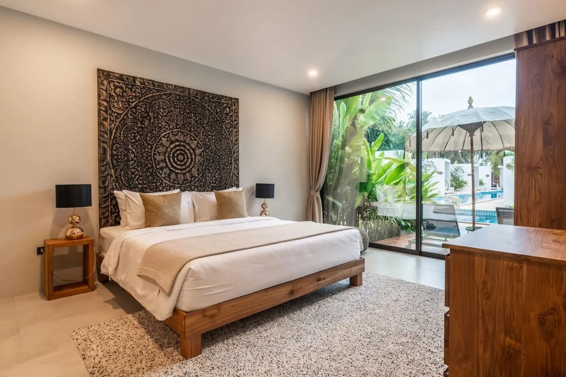 Zee Luxury Boutique Hotel