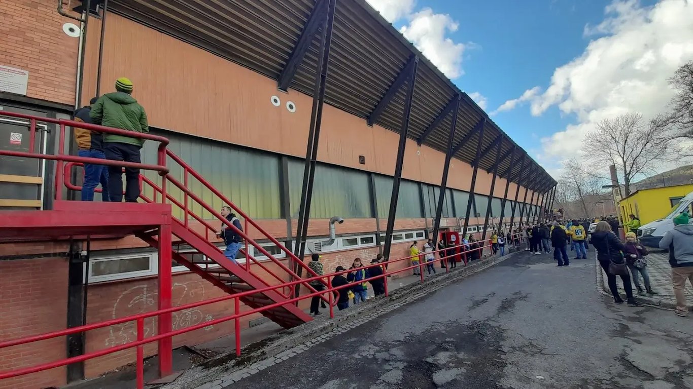 Zimní stadion Na Lapači