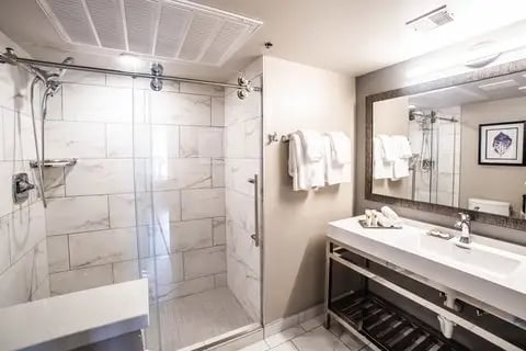 Seven Gables Inn, a Tribute Portfolio Hotel