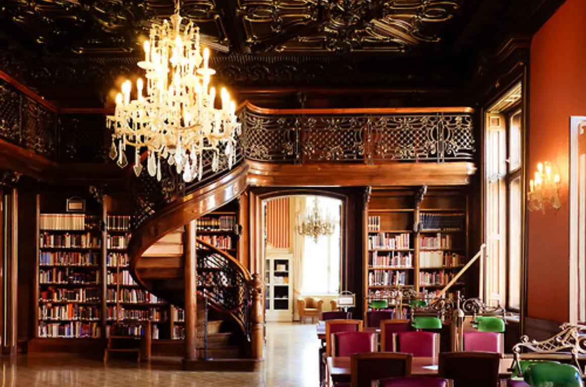 Metropolitan Ervin Szabó Library