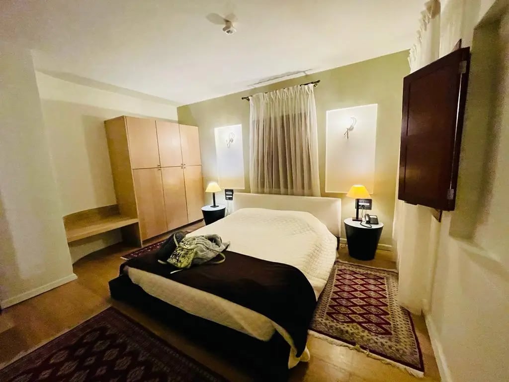 Avalon Boutique Suites Hotel