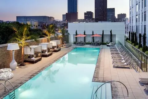 Courtyard Los Angeles L.A. LIVE