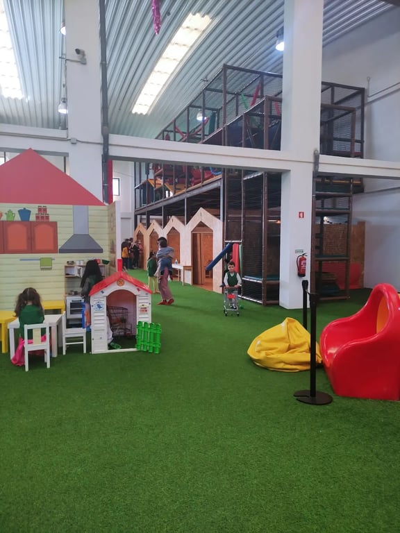 Anima Park - Espaço para Festas de Aniversário Infantil e Parque de Diversões em Cascais