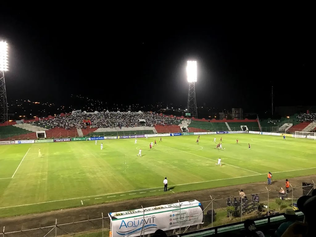 Estadio Reales Tamarindos