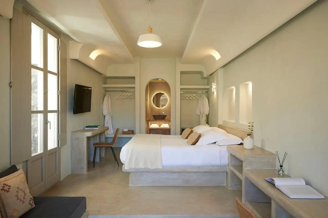 Danae Suites Santorini