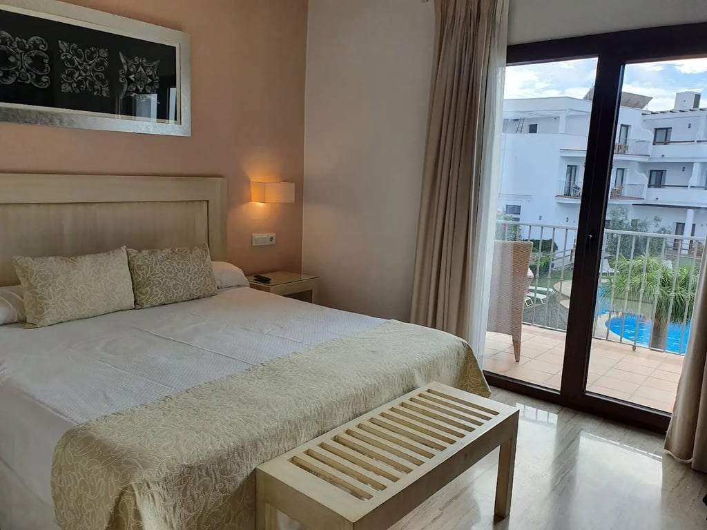 Hotel Doña Lola Zahara
