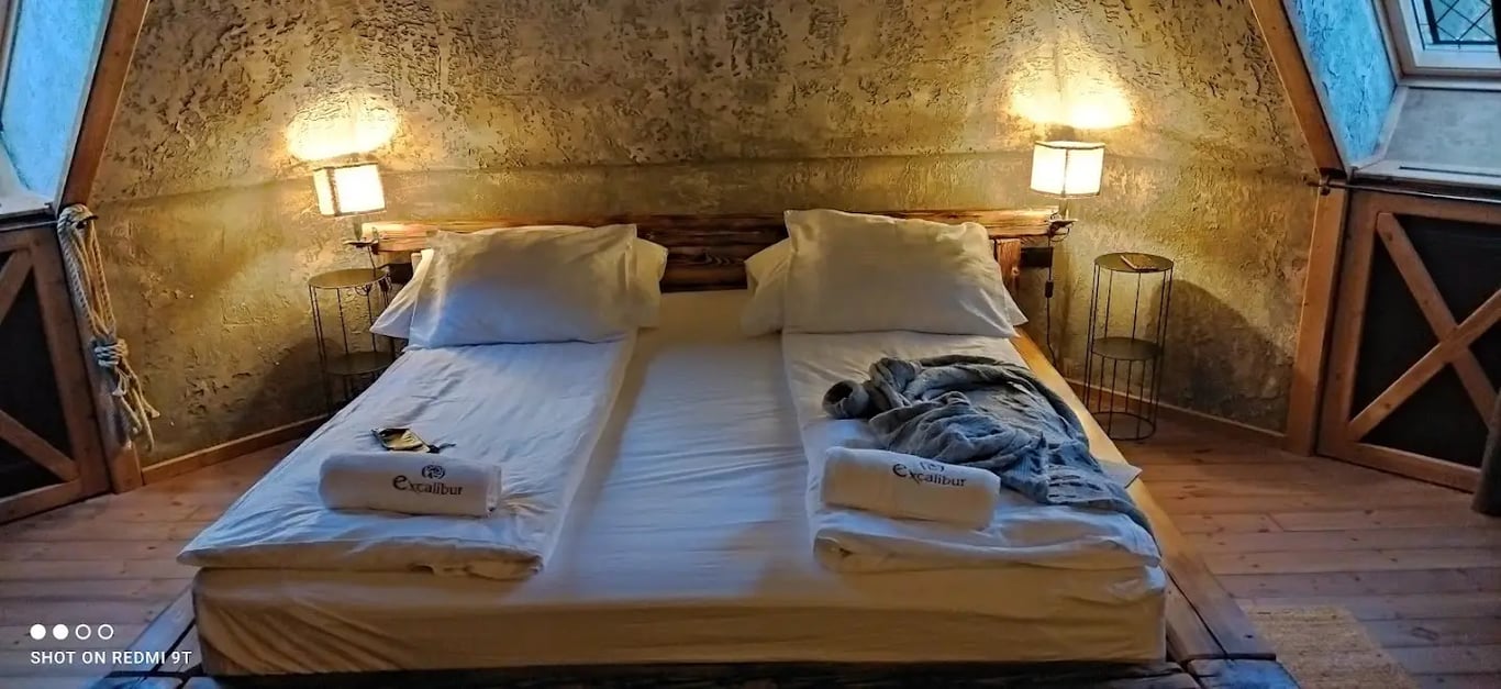 Excalibur miniHotel
