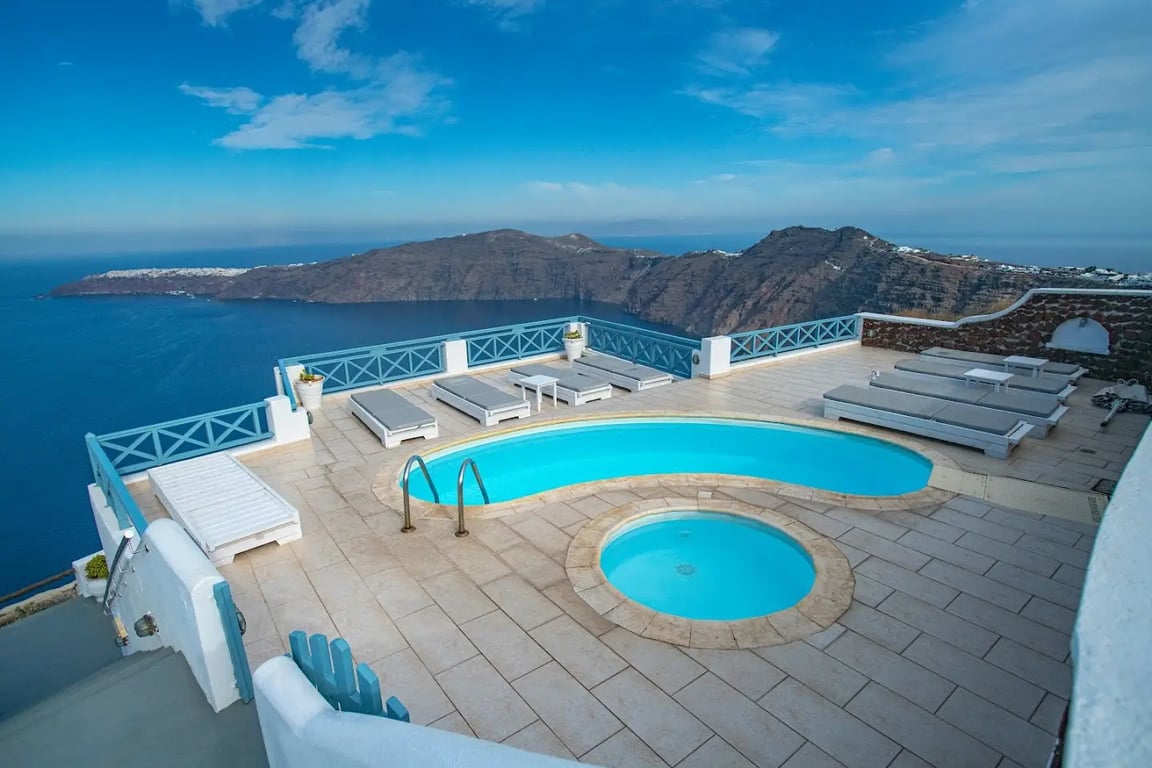 Ilioperato Hotel