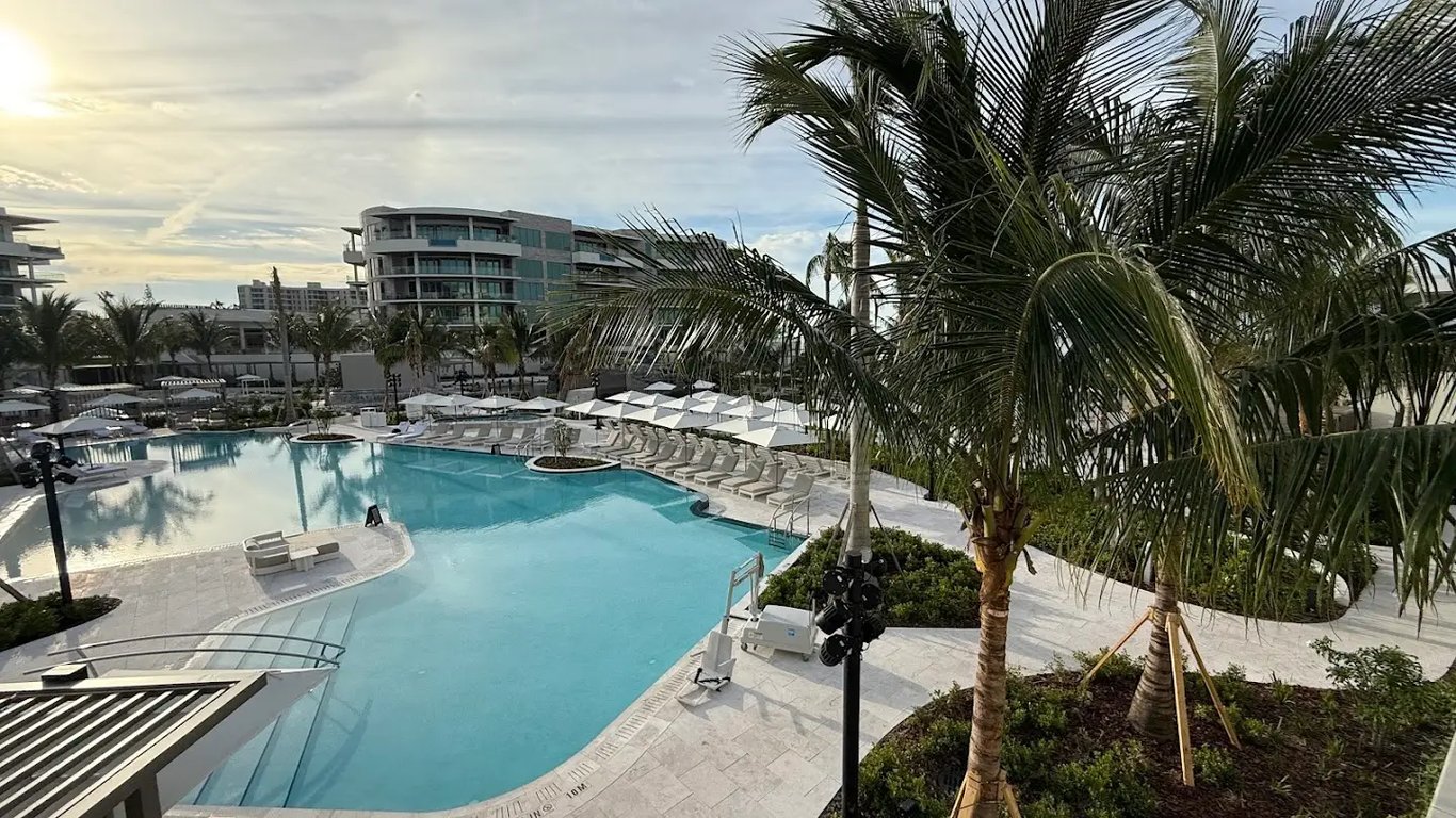 The St. Regis Longboat Key Resort