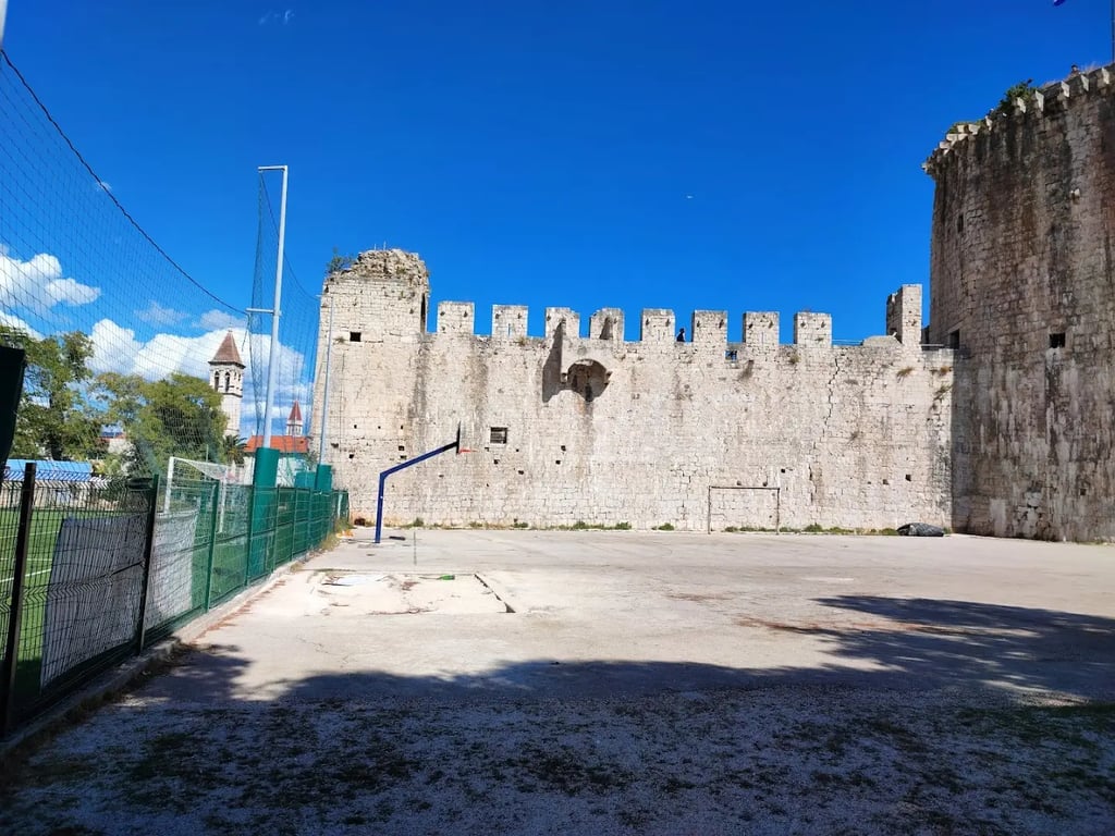 Castle Kamerlengo
