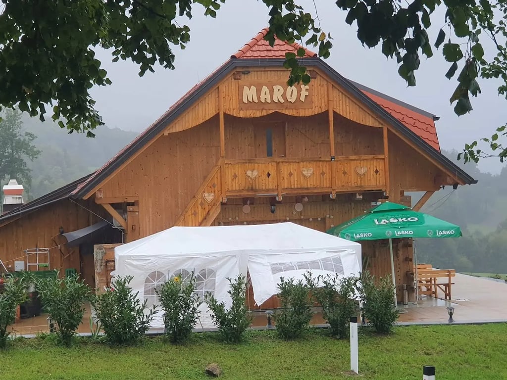 Piknik Plac Marof