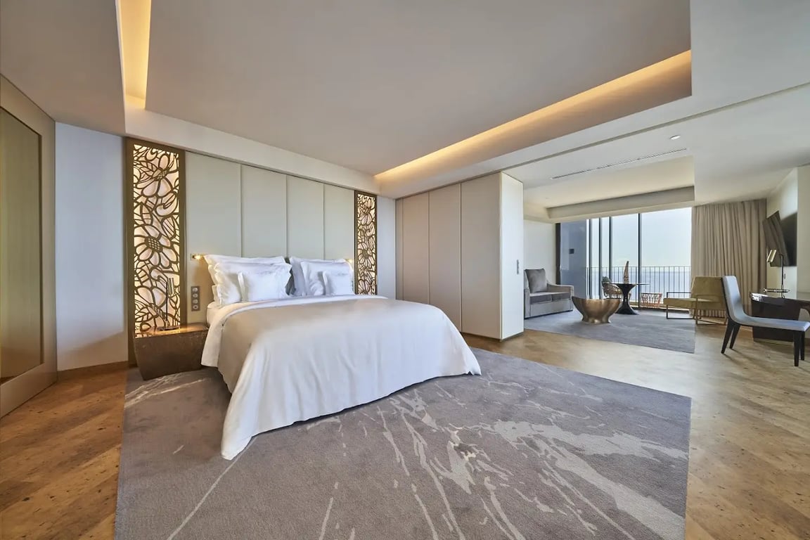 Savoy Palace - The Leading Hotels of the World - Savoy Signature