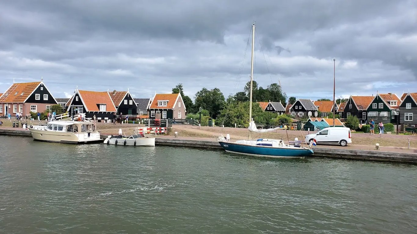 Volendam Marken Express