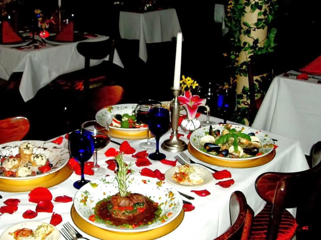 Bistro Romano Restaurant & Dinner Theatre
