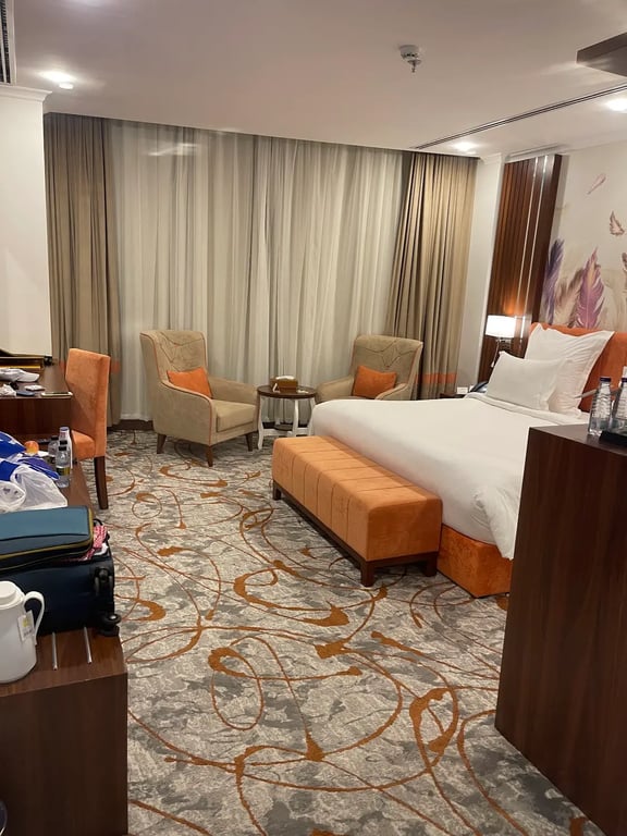 Tulip Plaza Hotel
