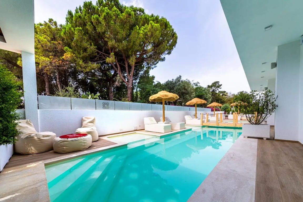 NOHA Lifestyle Hotel - Adults Only