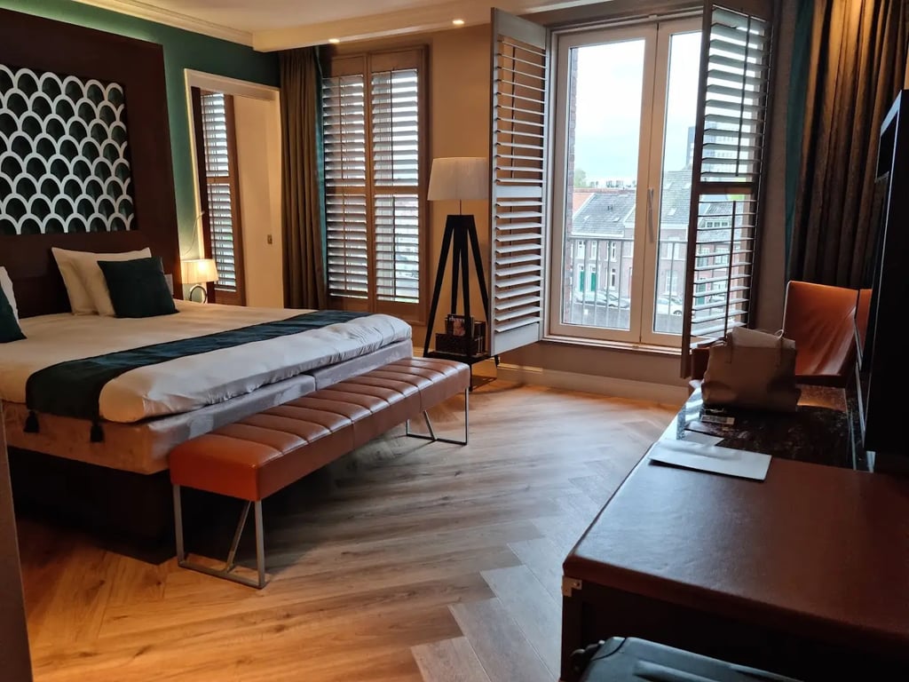 Hotel Dux