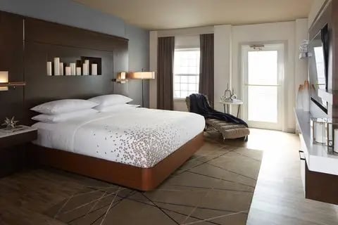 The Del Monte Lodge Renaissance Rochester Hotel & Spa