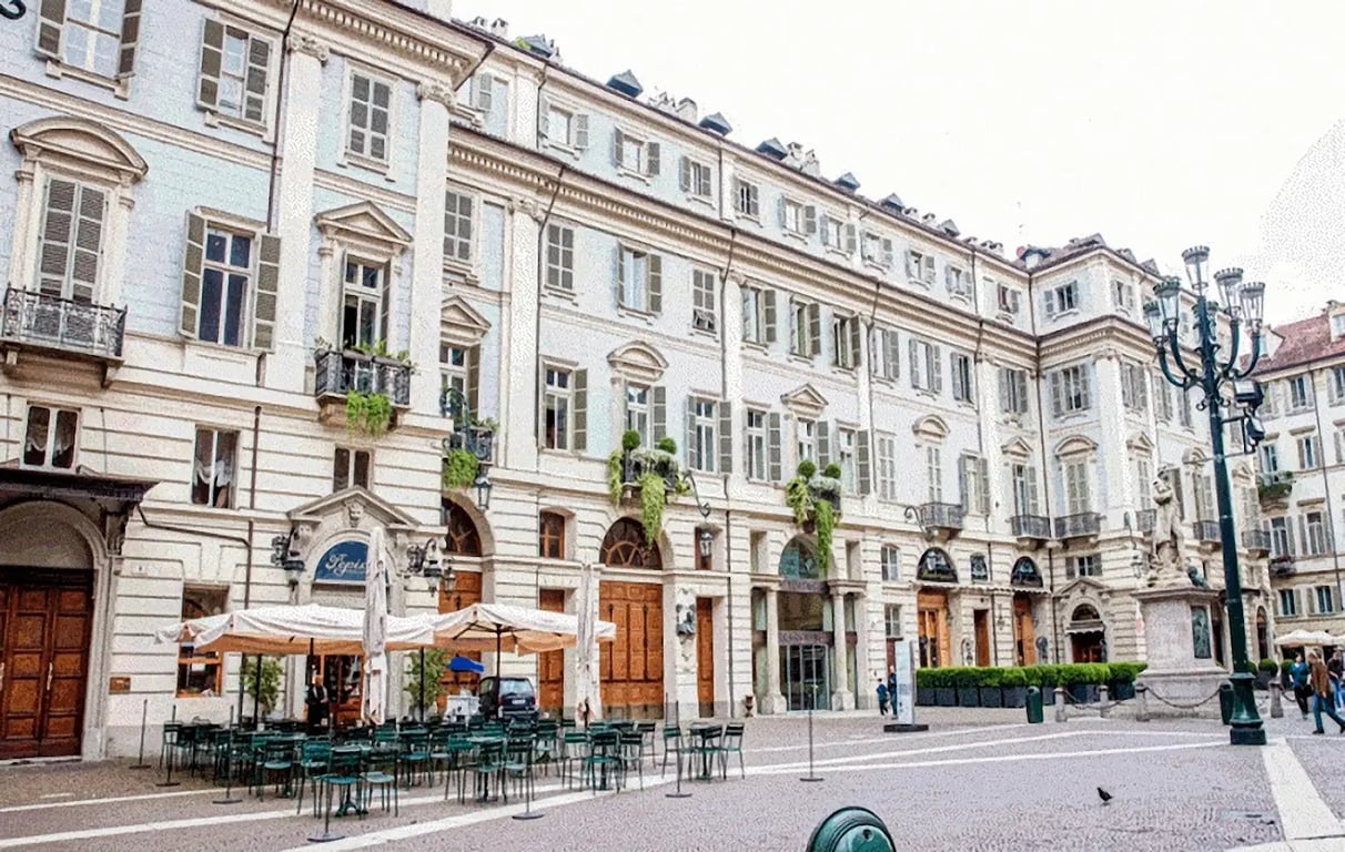 Teatro Carignano, Turin
