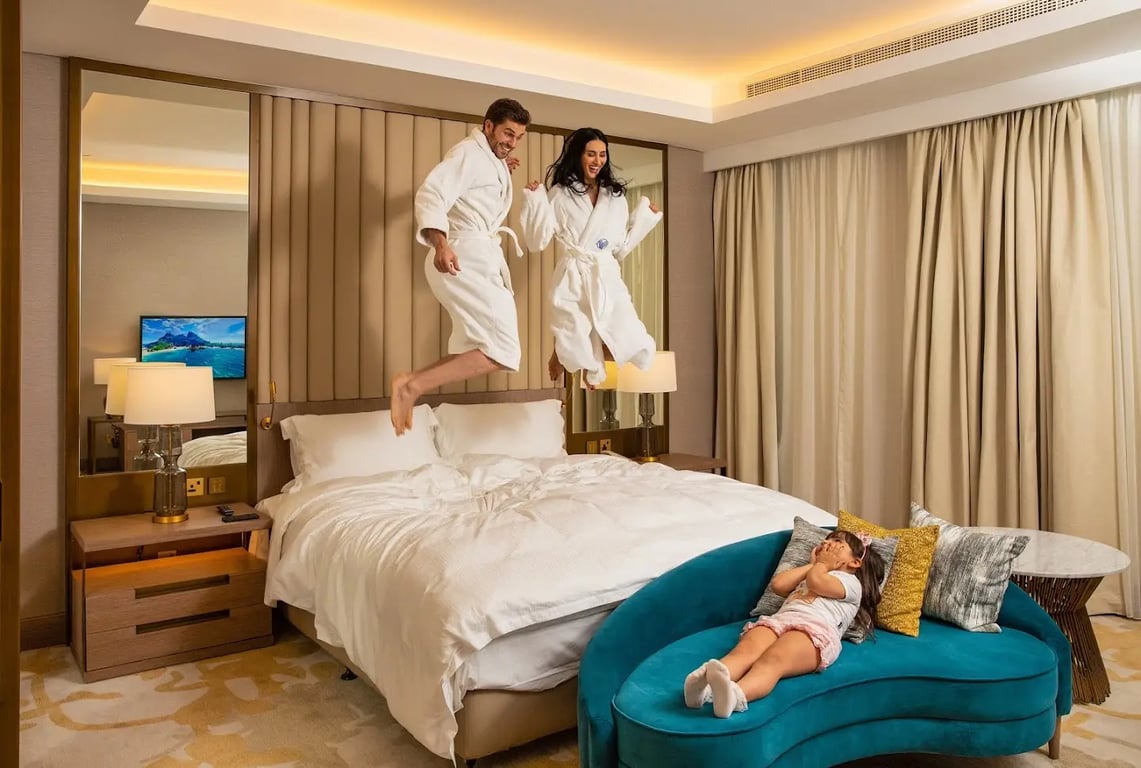 Al Jaddaf Rotana Suite Hotel