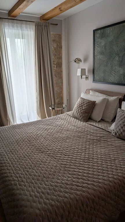 Heritage Hotel 19