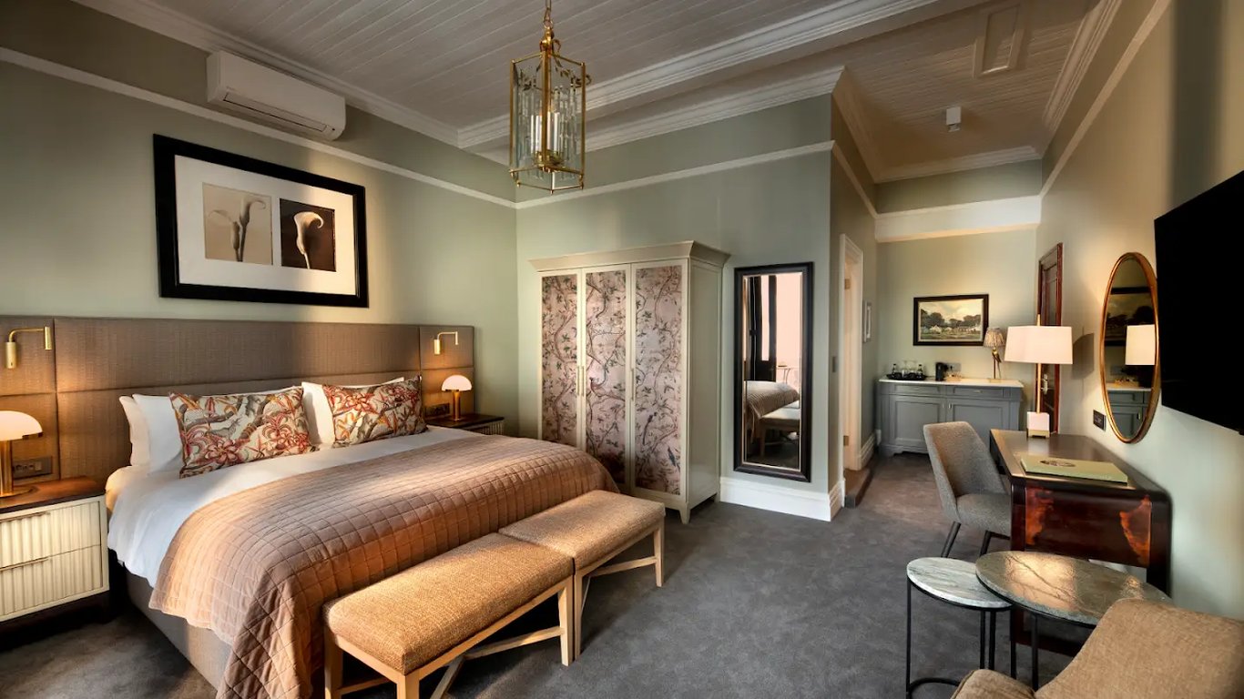 The Winchester Hotel by NEWMARK