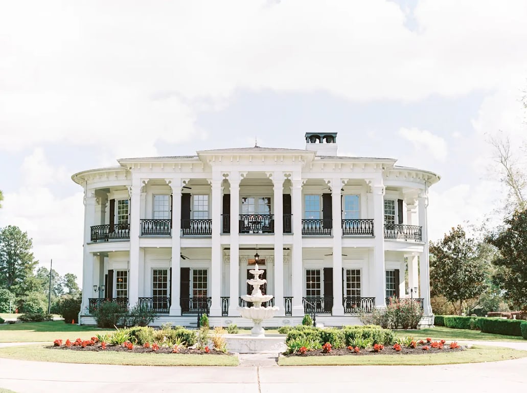 Sandlewood Manor