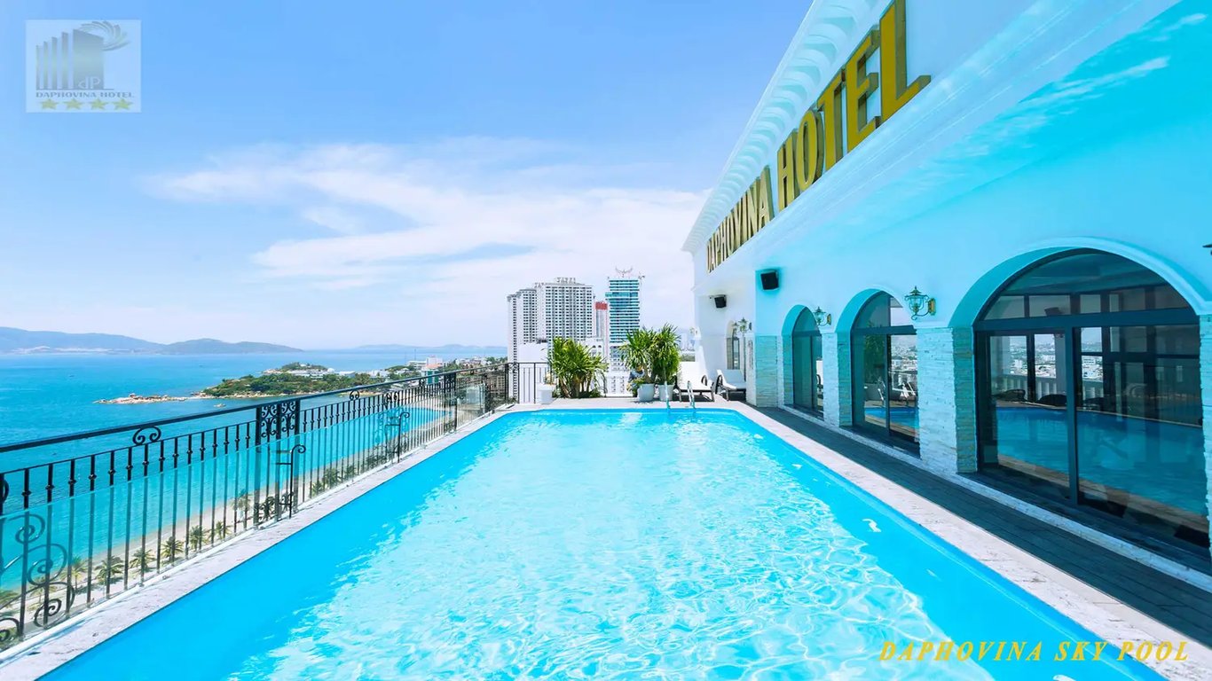 Daphovina Hotel