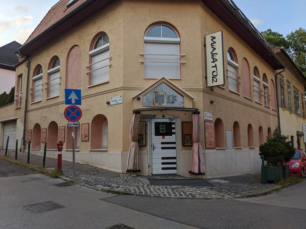 Miniatűr