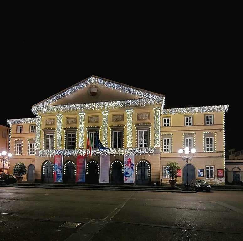 Teatro del Giglio, Lucca