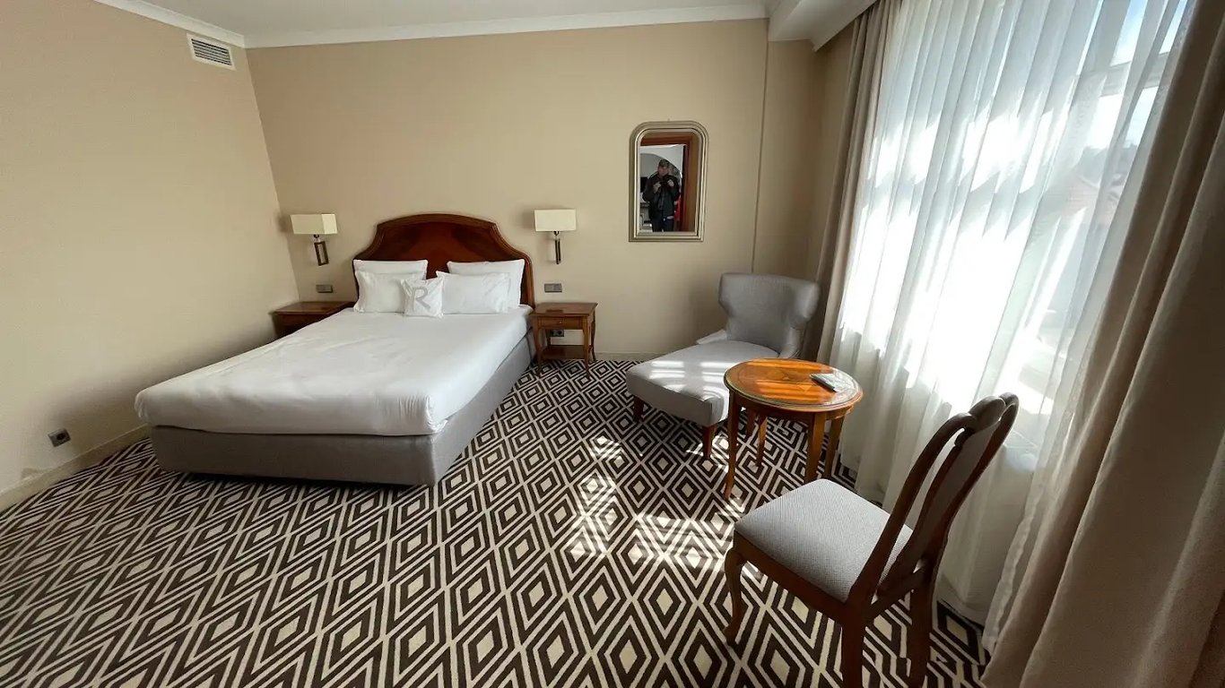 Hotel Rejs