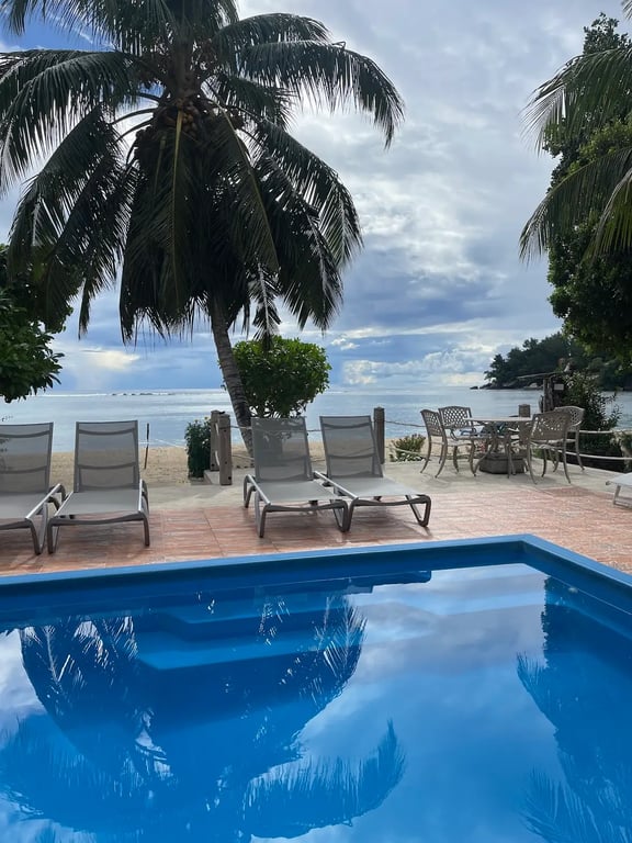 Crown Beach Hotel Seychelles