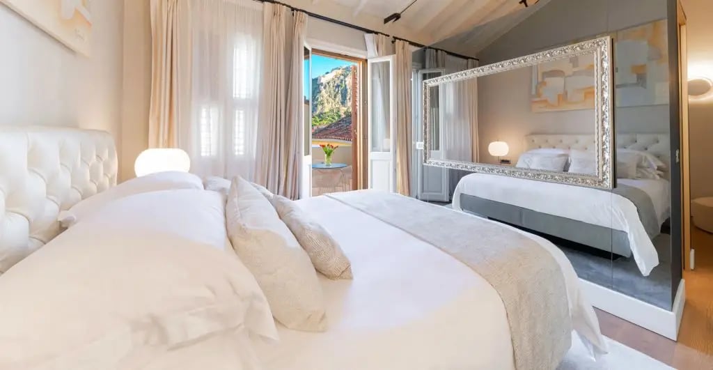 Castellano Hotel & Suites