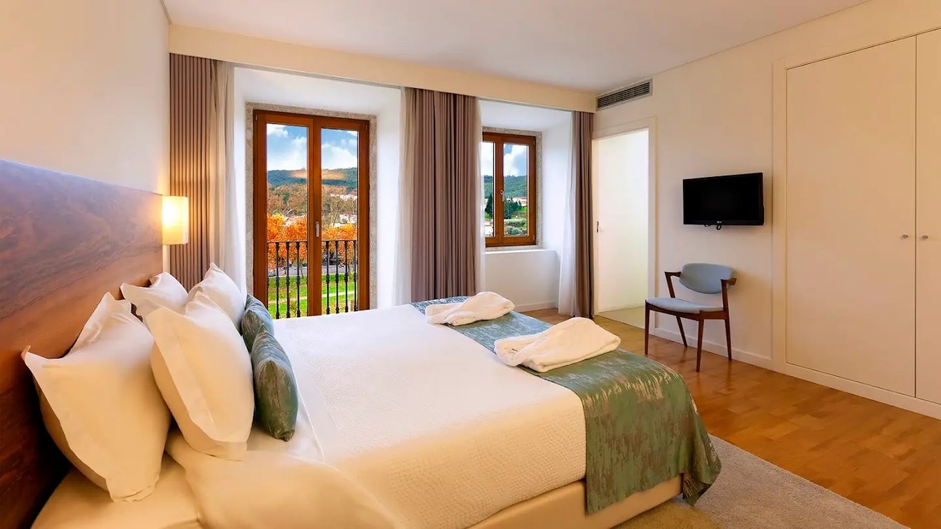 Convento Da Serta Hotel