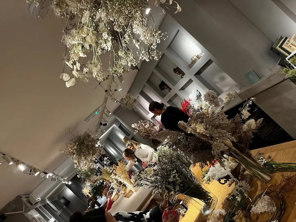 Mayfair Blooms