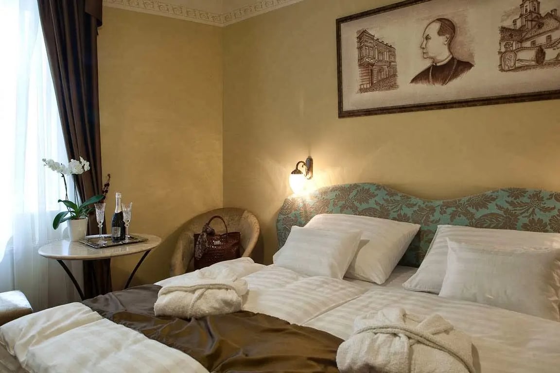 Barokk Hotel Promenád