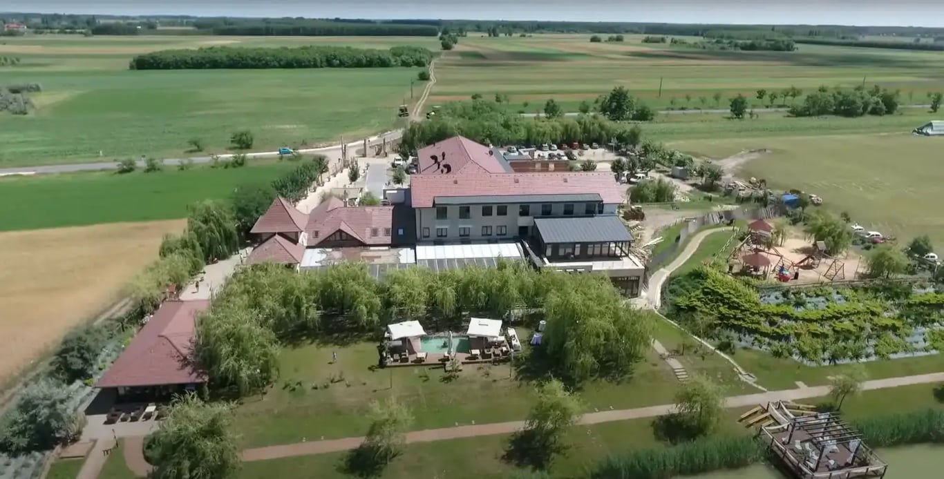 Nádas Pihenőpark és Fogadó