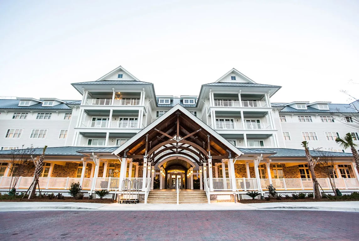 Charleston Harbor Resort & Marina
