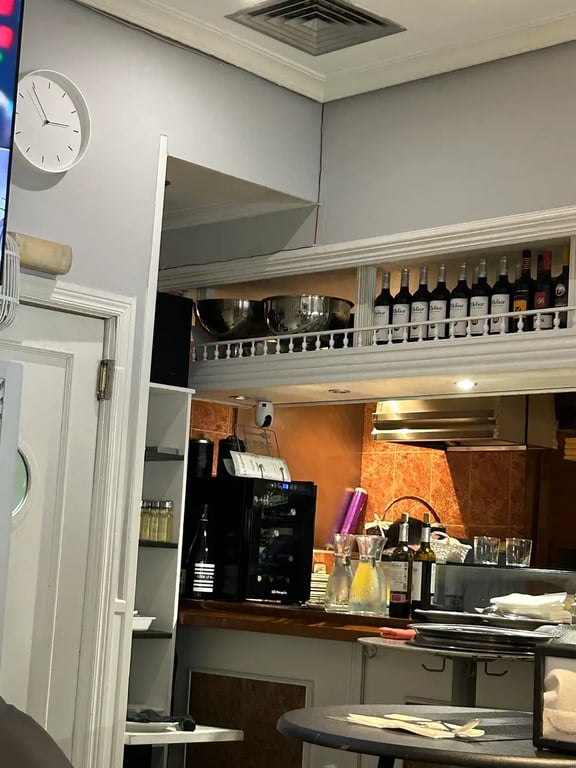 La Taverna