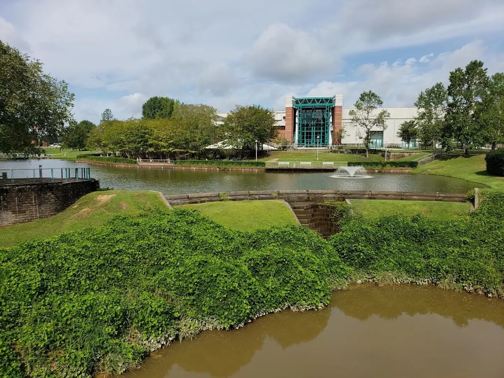 Lake Terrace Convention Center