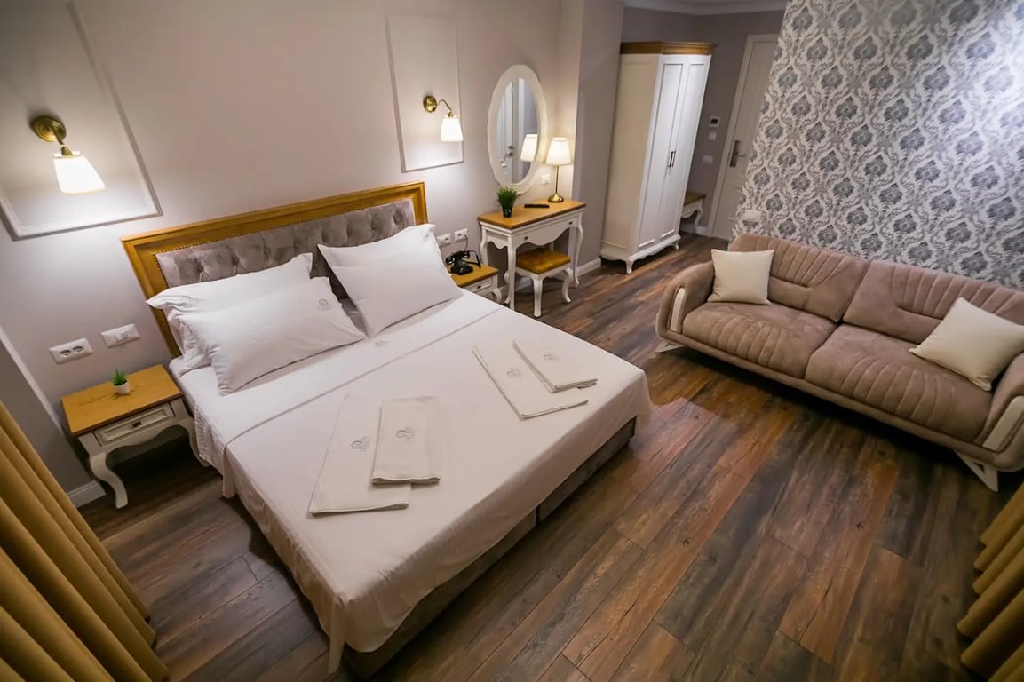 Legacy Boutique Hotel