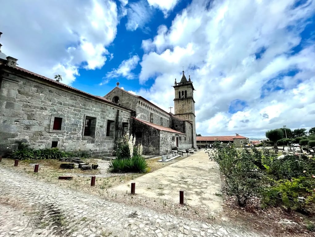Mosteiro de Santa Maria de Landim