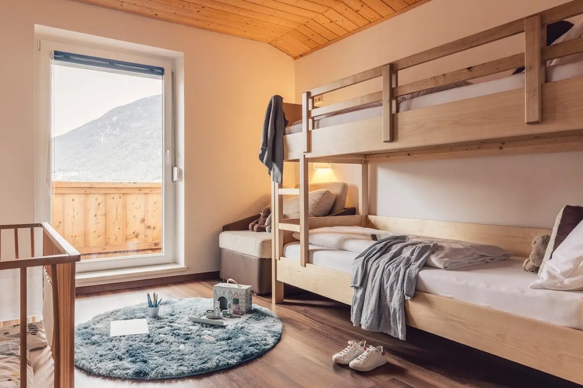Pitzis Kinderhotel - Family Only
