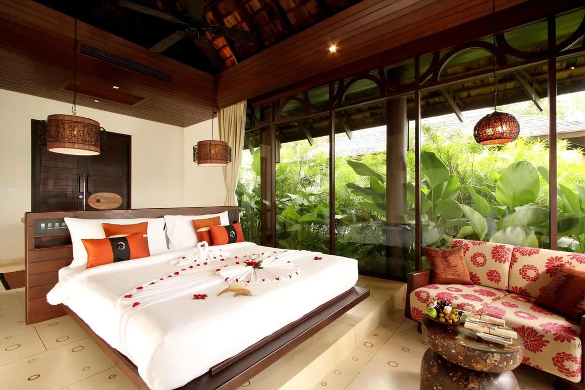 Phuket Vijitt Shore Villa & Spa