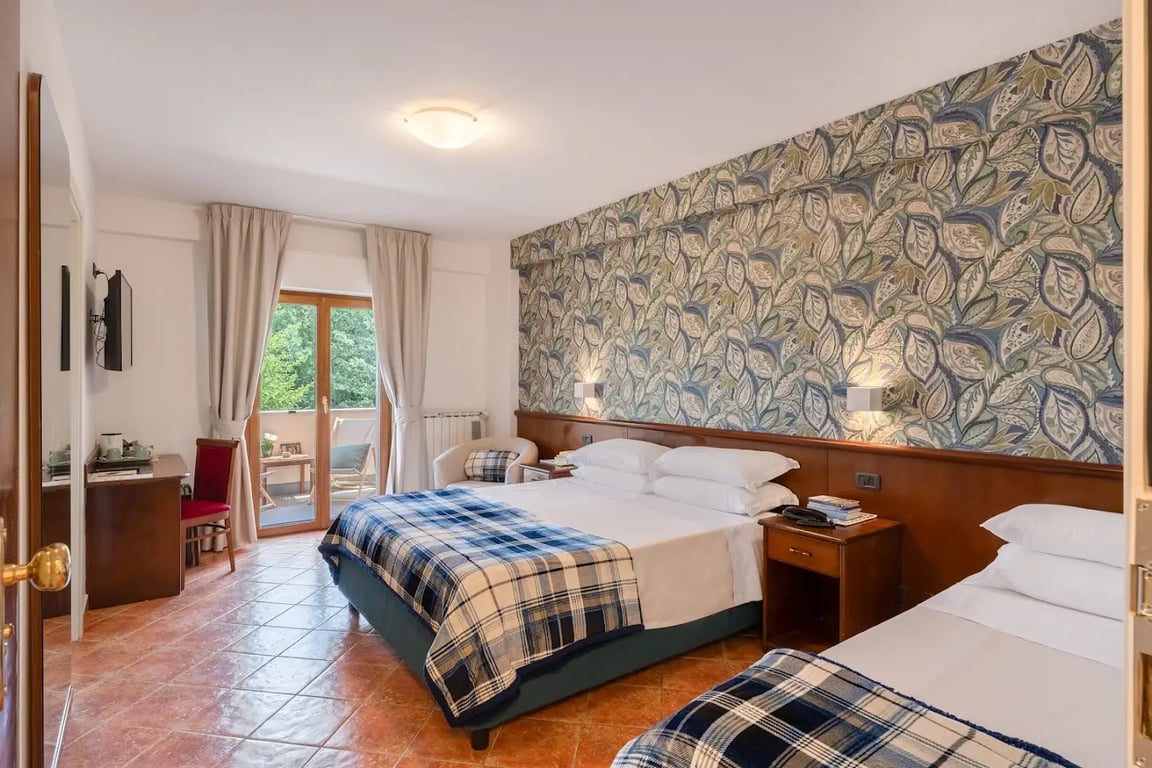 Hotel Rasinus