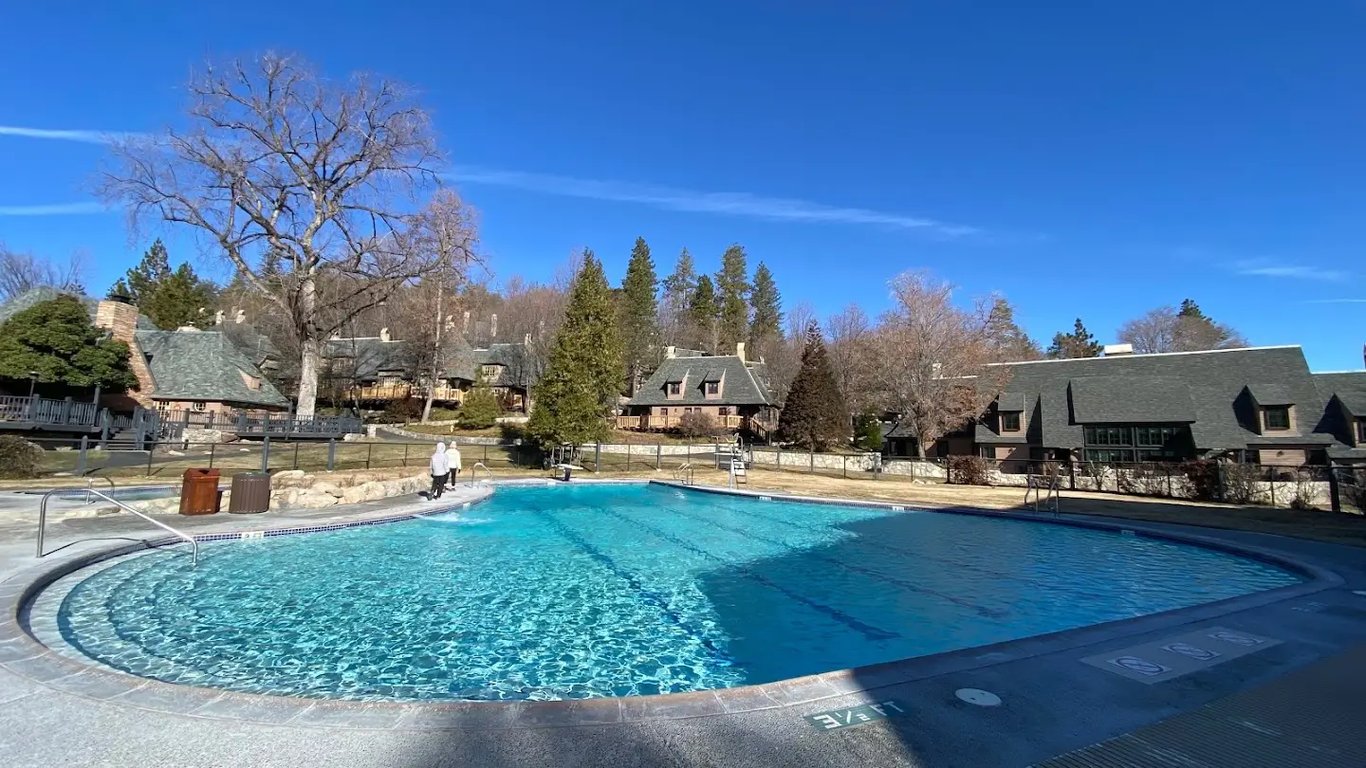 UCLA Conference Center at Lake Arrowhead