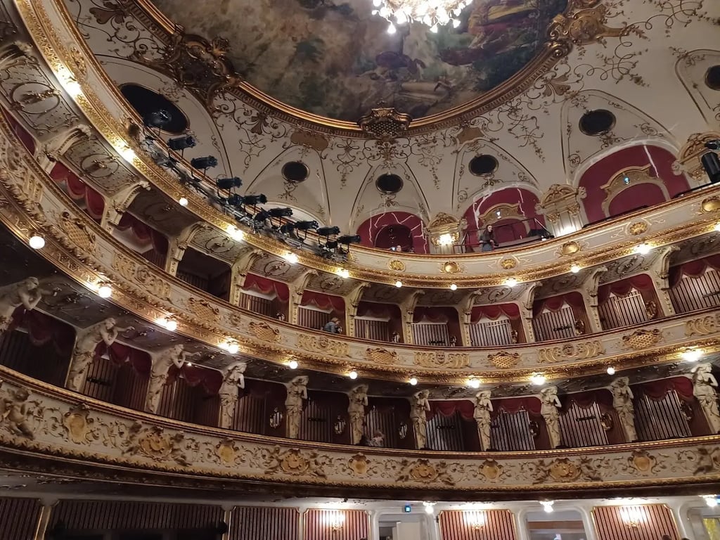 Croatian National Theatre in Zagreb, Zagreb